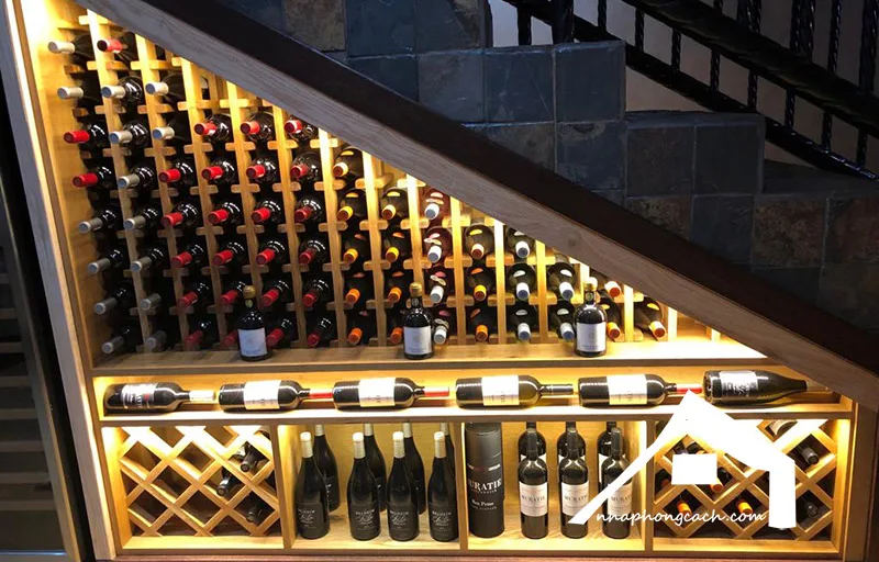 10+ tủ rượu dưới gầm cầu thang đẹp | Nhà Phong Cách